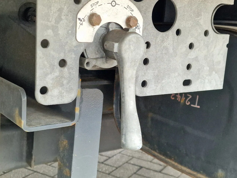 Box truck Mercedes-Benz Actros 1942 4x2 - Box with Loadlift - Full air + Pacton Trailer Loadlift - Heating system: picture 20