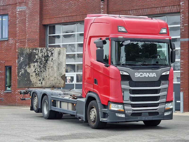 Scania S500 NGS Highline 6x2 - BDF - Full air - Loadlift - Navi - Retarder - Container transporter/ Swap body truck: picture 1 Scania S500 NGS Highline 6x2 - BDF - Full air - Loadlift - Navi - Retarder - Container transporter/ Swap body truck: picture 1