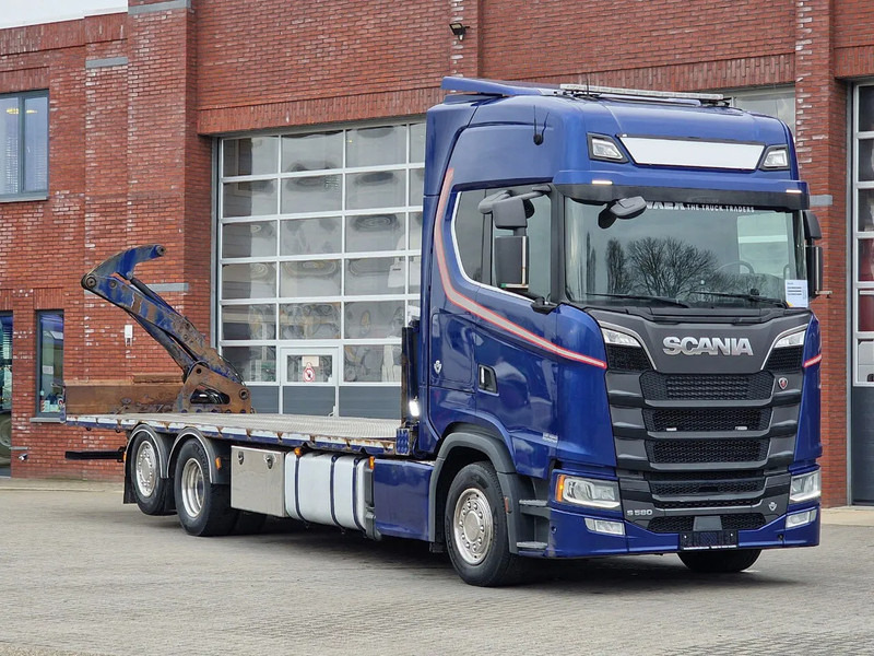 Scania S580 V8 NGS Highline 6x2*4 - Full air - Steering axle - Retarder - Skip loader truck: picture 1 Scania S580 V8 NGS Highline 6x2*4 - Full air - Steering axle - Retarder - Skip loader truck: picture 1