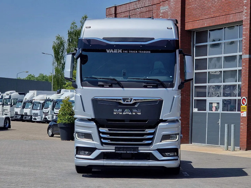 MAN TGX 18.540 GX - New - Retarder - Night clima - Alcoa - Show truck - Ledbar - - Tractor unit: picture 2 MAN TGX 18.540 GX - New - Retarder - Night clima - Alcoa - Show truck - Ledbar - - Tractor unit: picture 2