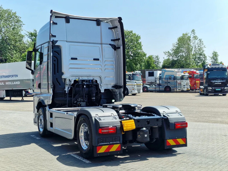 MAN TGX 18.540 GX - New - Retarder - Night clima - Alcoa - Show truck - Ledbar - - Tractor unit: picture 5 MAN TGX 18.540 GX - New - Retarder - Night clima - Alcoa - Show truck - Ledbar - - Tractor unit: picture 5