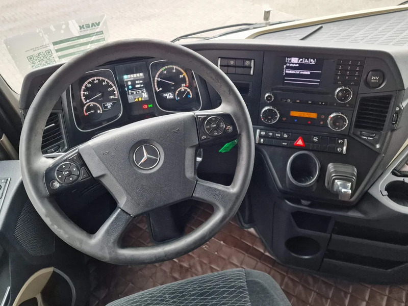Tractor unit Mercedes-Benz Actros 1851 - 4x2 - Retarder - Steel/air - 2x tank - Fridge -: picture 11