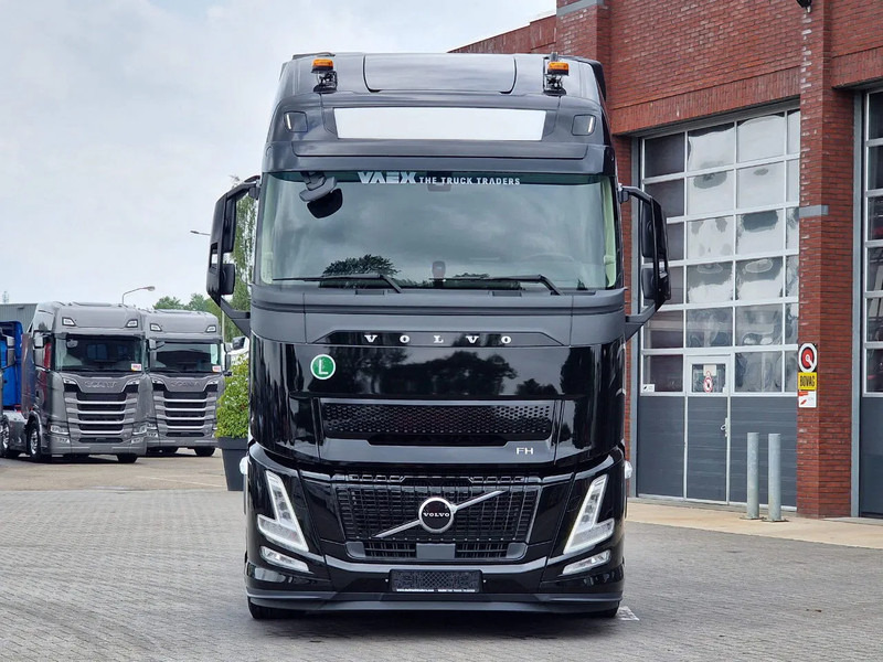 Volvo FH 500 XL Aero 4x2 - Full Air - Retarder - I parkcool - 2x tank - NEW - Tractor unit: picture 2 Volvo FH 500 XL Aero 4x2 - Full Air - Retarder - I parkcool - 2x tank - NEW - Tractor unit: picture 2