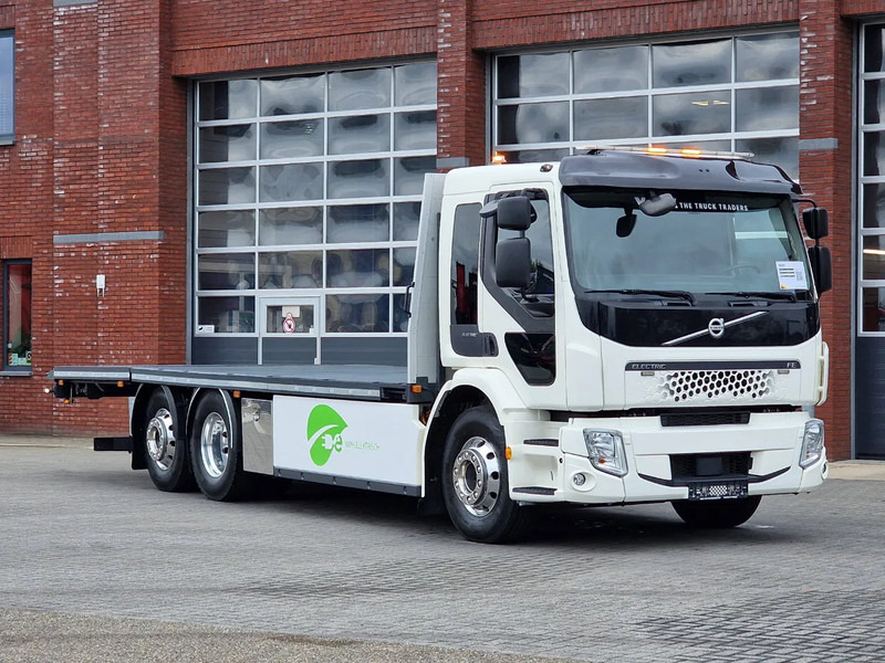 Volvo FE 6x2*4 - Electric - Demo - 32Tkm - Loading ramps - Winch - Elektrisch - Autotransporter truck, Electric truck: picture 1 Volvo FE 6x2*4 - Electric - Demo - 32Tkm - Loading ramps - Winch - Elektrisch - Autotransporter truck, Electric truck: picture 1