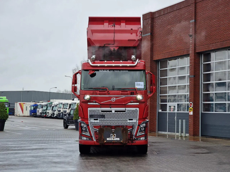Volvo FH 16.750 6x4 Tipper - Retarder - HUB reduction - Full air - Tipper: picture 3 Volvo FH 16.750 6x4 Tipper - Retarder - HUB reduction - Full air - Tipper: picture 3