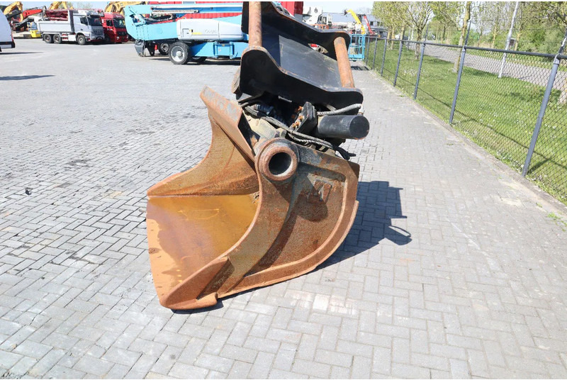 Agder TILT BUCKET | GRADING BUCKET | S90 - G90 | 2000 L - Bucket for Construction machinery: picture 4 Agder TILT BUCKET | GRADING BUCKET | S90 - G90 | 2000 L - Bucket for Construction machinery: picture 4