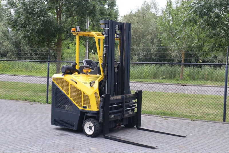 Combilift CB3000 | 2.5 TON | 6 METER | TRIPLEX | SIDESHIFT - 4-way reach truck: picture 5 Combilift CB3000 | 2.5 TON | 6 METER | TRIPLEX | SIDESHIFT - 4-way reach truck: picture 5