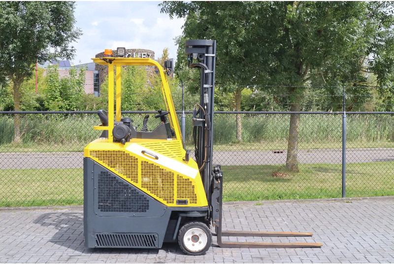 Combilift CB3000 | 2.5 TON | 6 METER | TRIPLEX | SIDESHIFT - 4-way reach truck: picture 4 Combilift CB3000 | 2.5 TON | 6 METER | TRIPLEX | SIDESHIFT - 4-way reach truck: picture 4