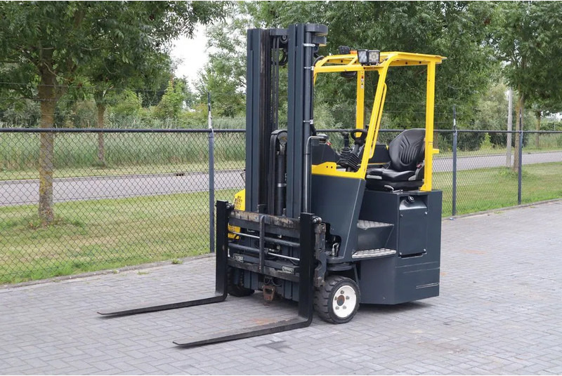 Combilift CB3000 | 2.5 TON | 6 METER | TRIPLEX | SIDESHIFT - 4-way reach truck: picture 2 Combilift CB3000 | 2.5 TON | 6 METER | TRIPLEX | SIDESHIFT - 4-way reach truck: picture 2