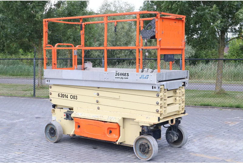JLG 2646 ES | 10 METER | 450 KG - Scissor lift: picture 3 JLG 2646 ES | 10 METER | 450 KG - Scissor lift: picture 3