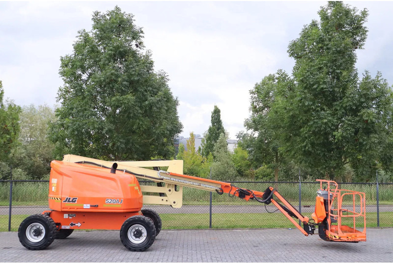 JLG 520AJ | 18 METER | 250 KG - Articulated boom: picture 4 JLG 520AJ | 18 METER | 250 KG - Articulated boom: picture 4