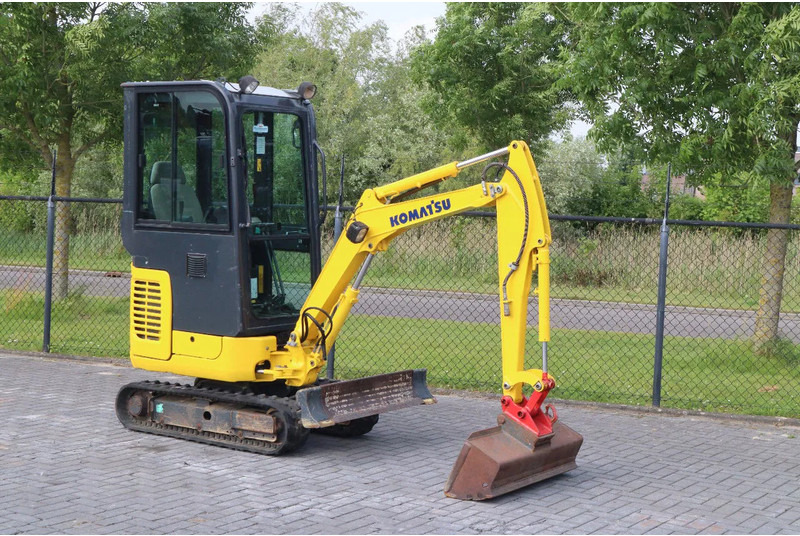 Komatsu PC16 R-3HS | 3X BUCKET | QUICK COUPLER | SWING BOOM - Mini excavator: picture 5 Komatsu PC16 R-3HS | 3X BUCKET | QUICK COUPLER | SWING BOOM - Mini excavator: picture 5