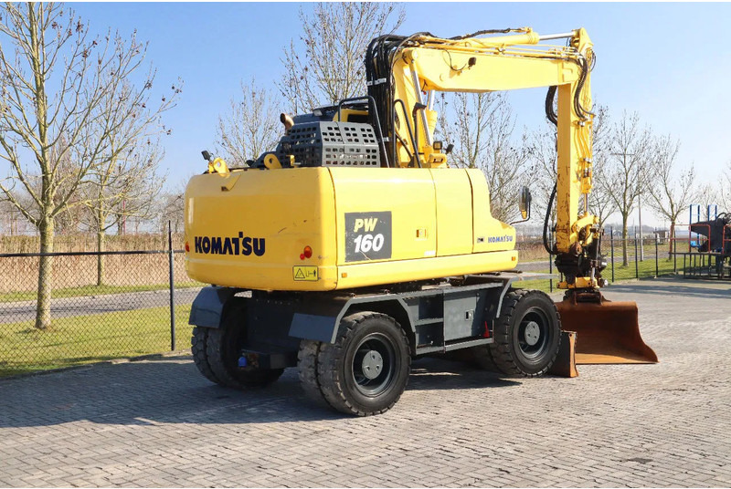Komatsu PW160-11 | ENGCON TILTROTATOR | BUCKET | TRAILER HYDR. on lease Komatsu PW160-11 | ENGCON TILTROTATOR | BUCKET | TRAILER HYDR.: picture 6