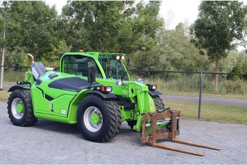 Merlo TF33.7-115LC TURBOFARMER | 40KM/H | BSS | FORKS | BUCKET - Telescopic handler: picture 5 Merlo TF33.7-115LC TURBOFARMER | 40KM/H | BSS | FORKS | BUCKET - Telescopic handler: picture 5