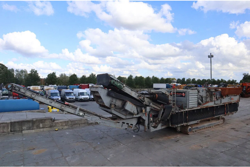 SBM REMAX 1218 E/D | REMOTE | CRUSHER | INCL. PARTS CONTAINER - Mobile crusher: picture 3 SBM REMAX 1218 E/D | REMOTE | CRUSHER | INCL. PARTS CONTAINER - Mobile crusher: picture 3