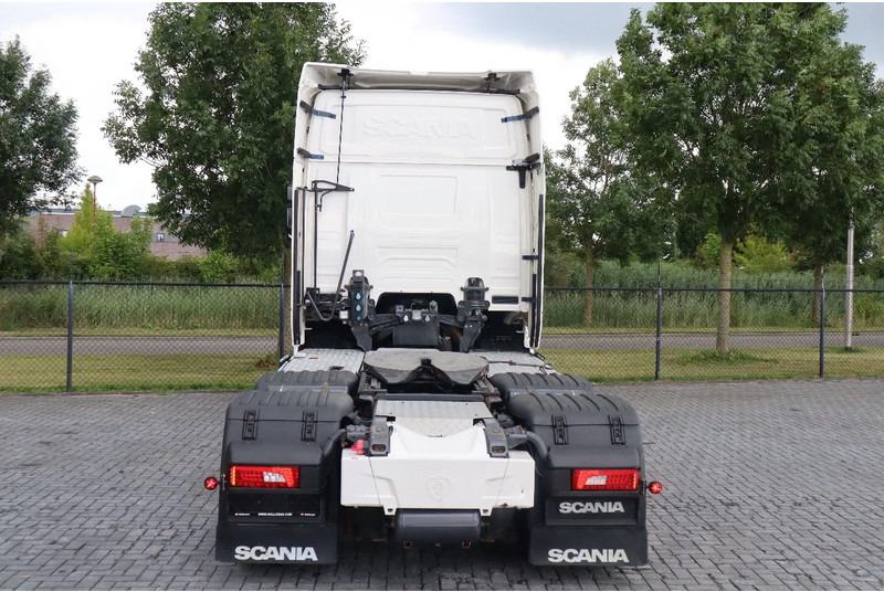 Scania R580 V8 NGS | 6X4 | RETARDER | HYDRAULICS | 66 TON | EURO 6 - Tractor unit: picture 5 Scania R580 V8 NGS | 6X4 | RETARDER | HYDRAULICS | 66 TON | EURO 6 - Tractor unit: picture 5