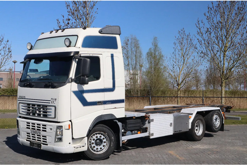 Container transporter/ Swap body truck Volvo FH 460 | 6X2 | MANUAL | BDF | RETARDER | EURO 3: picture 1