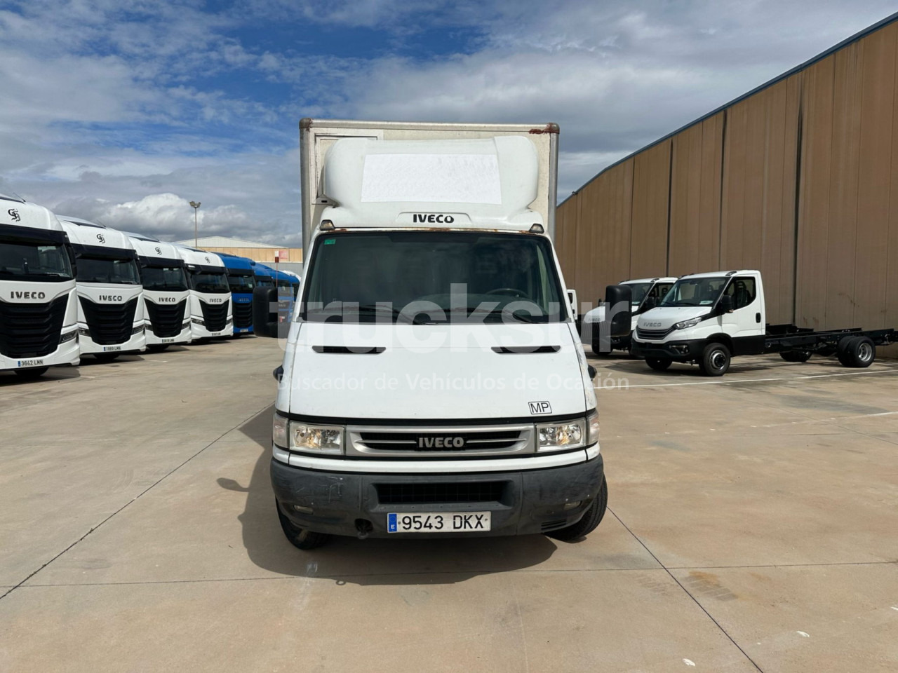 IVECO 35C14 - Box van: picture 3 IVECO 35C14 - Box van: picture 3