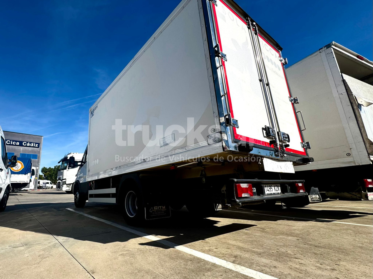 IVECO 72C18 - Refrigerator truck: picture 4 IVECO 72C18 - Refrigerator truck: picture 4