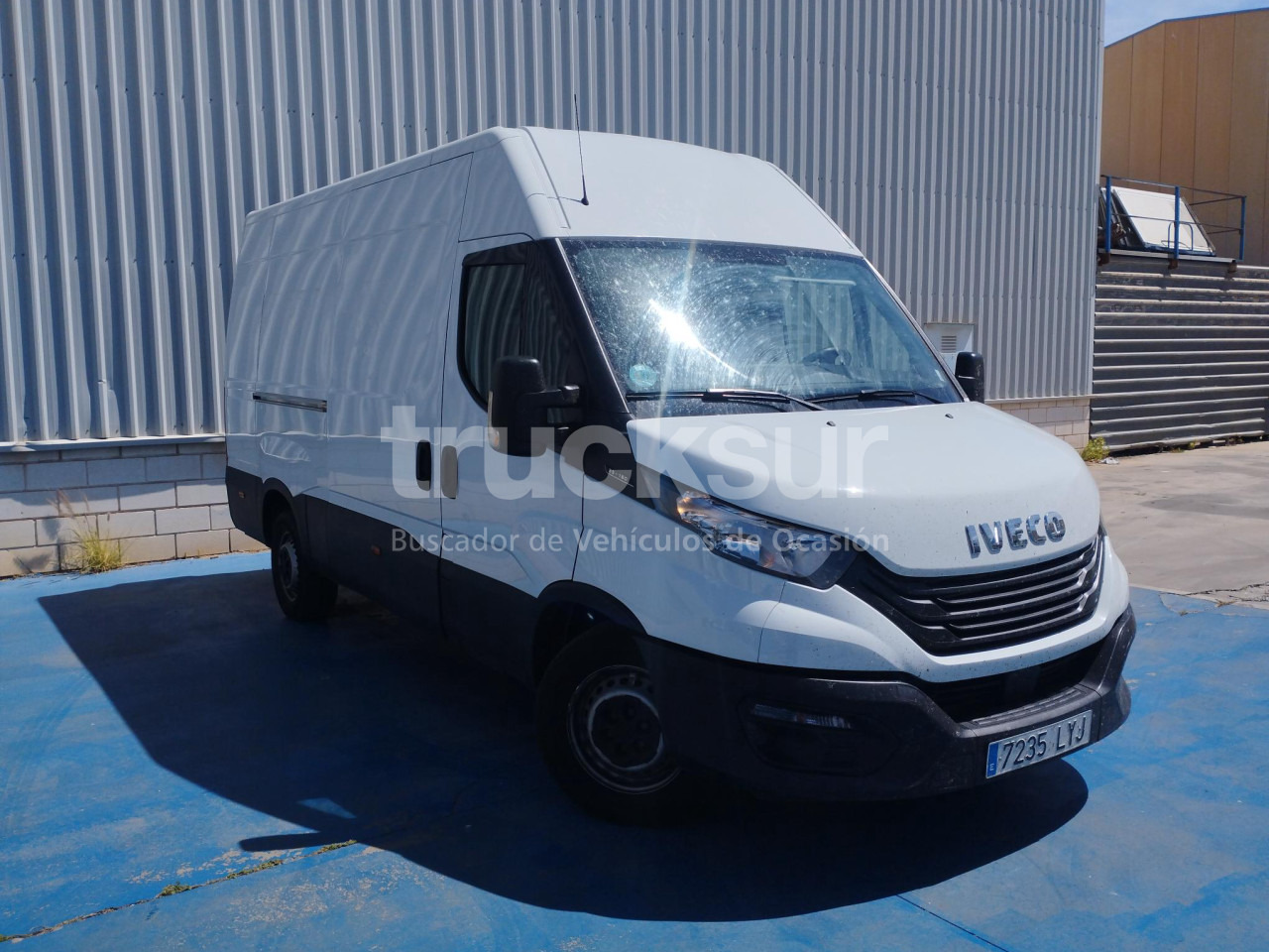 IVECO DAILY 35S16 F 12M3 - Box van: picture 2 IVECO DAILY 35S16 F 12M3 - Box van: picture 2