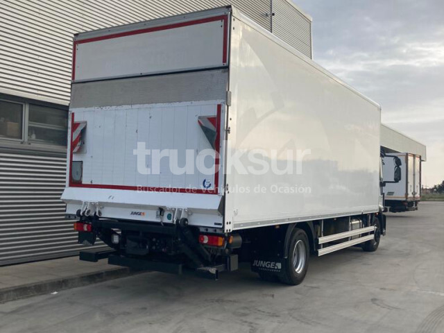 IVECO EUROCARGO 140E25 - Box truck: picture 3 IVECO EUROCARGO 140E25 - Box truck: picture 3