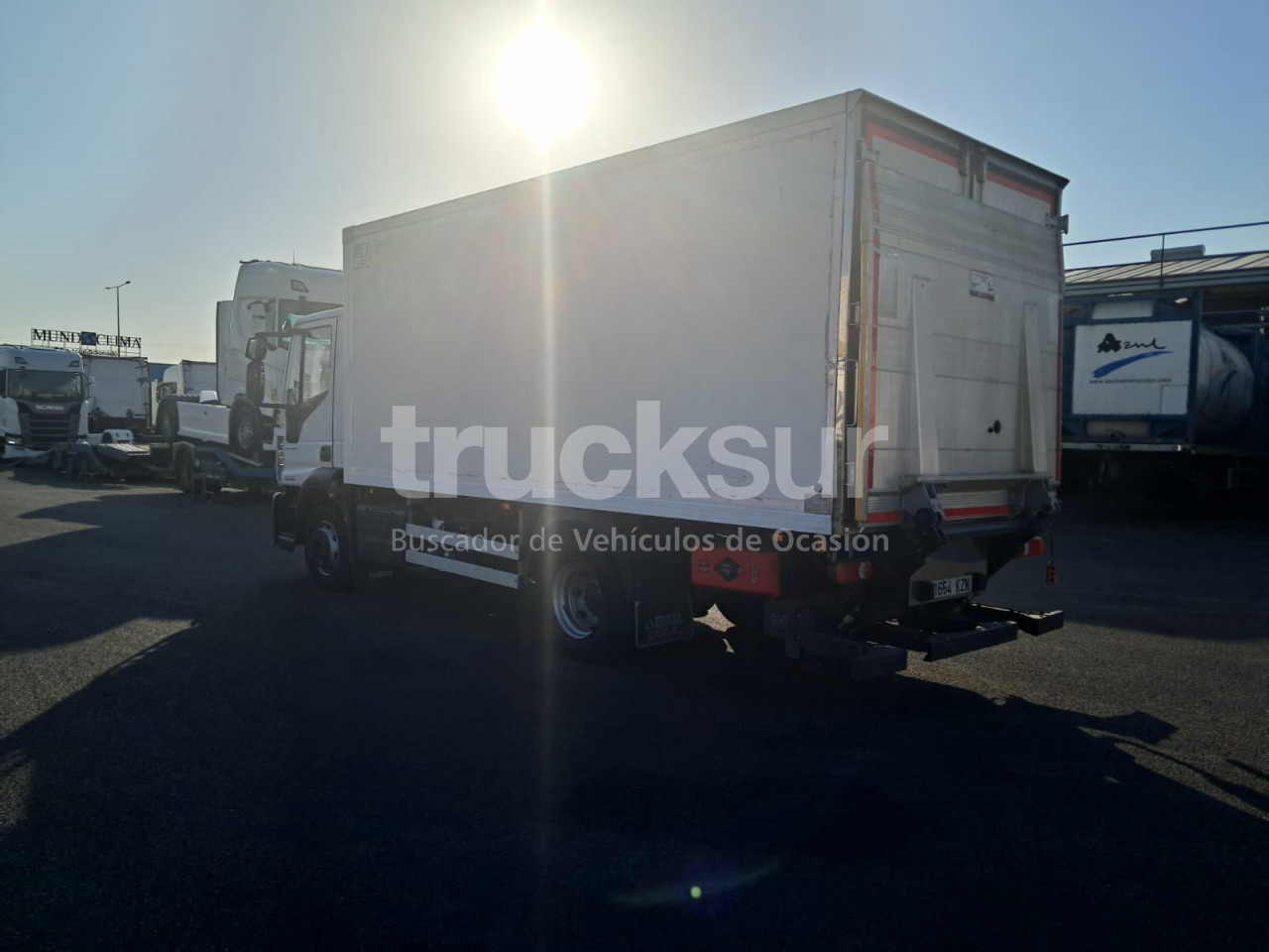 IVECO ML10E22 FRC-X - Box truck: picture 4 IVECO ML10E22 FRC-X - Box truck: picture 4