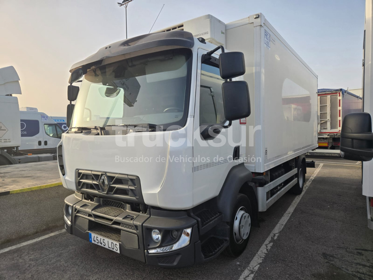 RENAULT D 12.240 FRC-X - Box truck: picture 1 RENAULT D 12.240 FRC-X - Box truck: picture 1