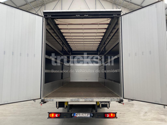 Curtainsider truck RENAULT D12.250: picture 7