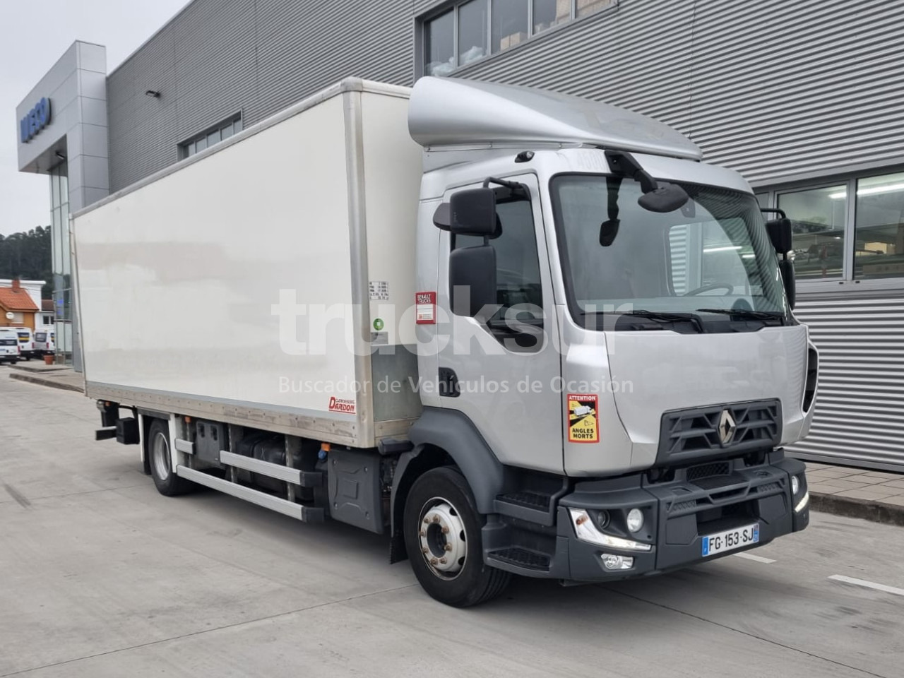 RENAULT D14.240 - Box truck: picture 2 RENAULT D14.240 - Box truck: picture 2