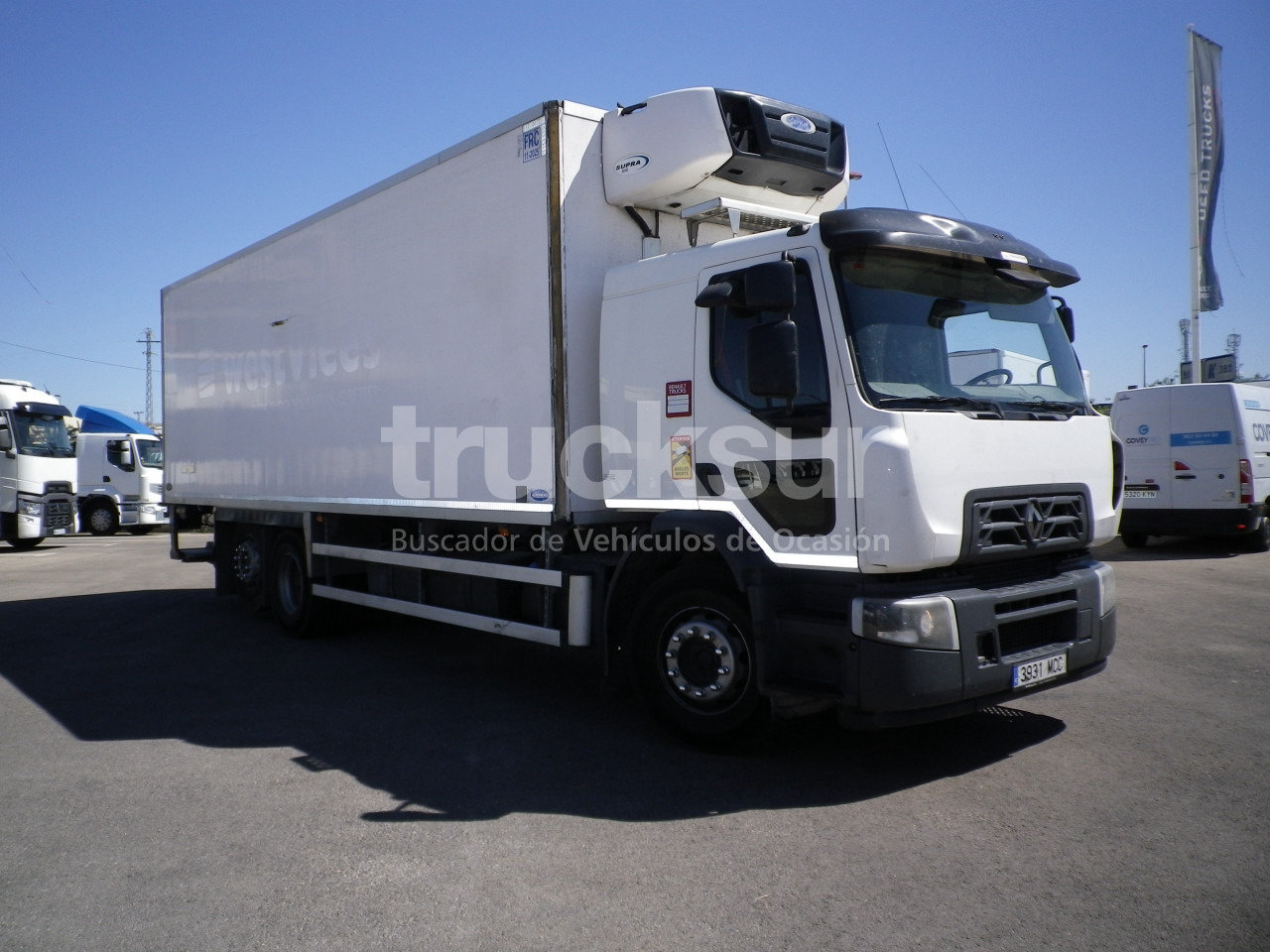 RENAULT D320.26 FRC - Refrigerator truck: picture 2 RENAULT D320.26 FRC - Refrigerator truck: picture 2