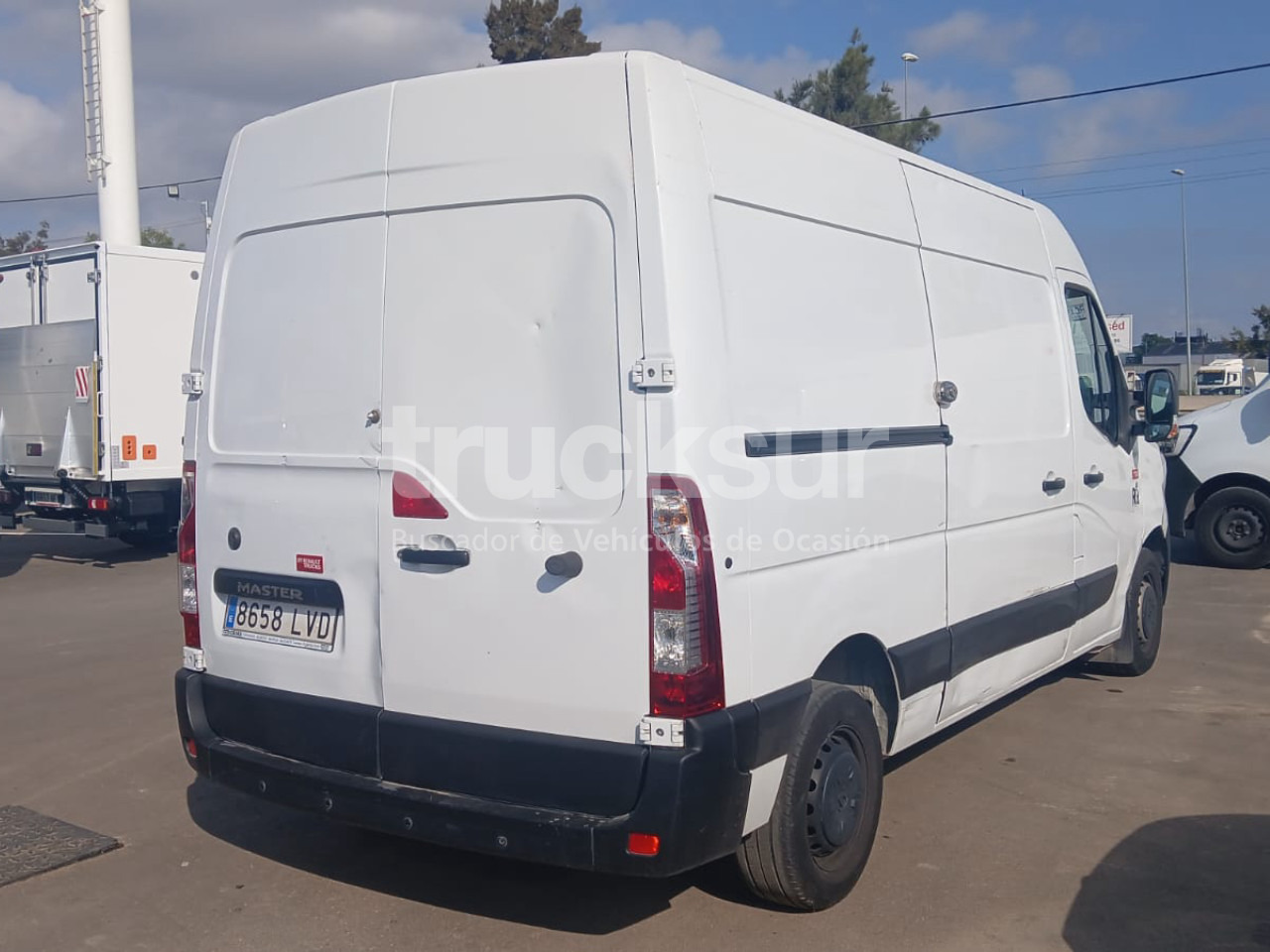 RENAULT MASTER L2H2 - Box van: picture 3 RENAULT MASTER L2H2 - Box van: picture 3