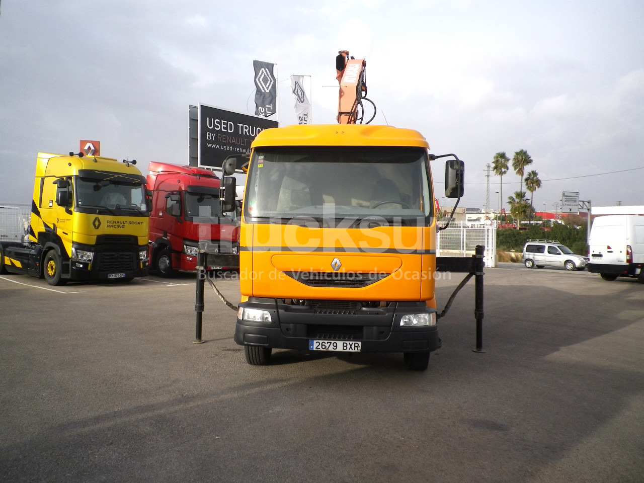 RENAULT MIDLUM 220.14C GRUA - Dropside/ Flatbed truck, Crane truck: picture 5 RENAULT MIDLUM 220.14C GRUA - Dropside/ Flatbed truck, Crane truck: picture 5