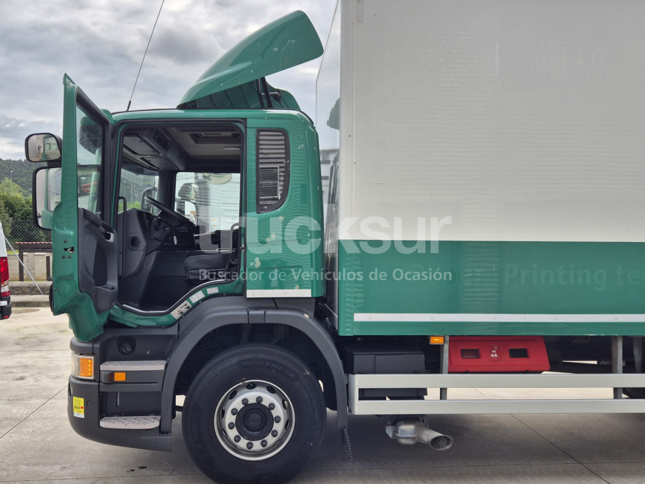 SCANIA P320.26 ejes 6x2*4 on lease SCANIA P320.26 ejes 6x2*4: picture 16