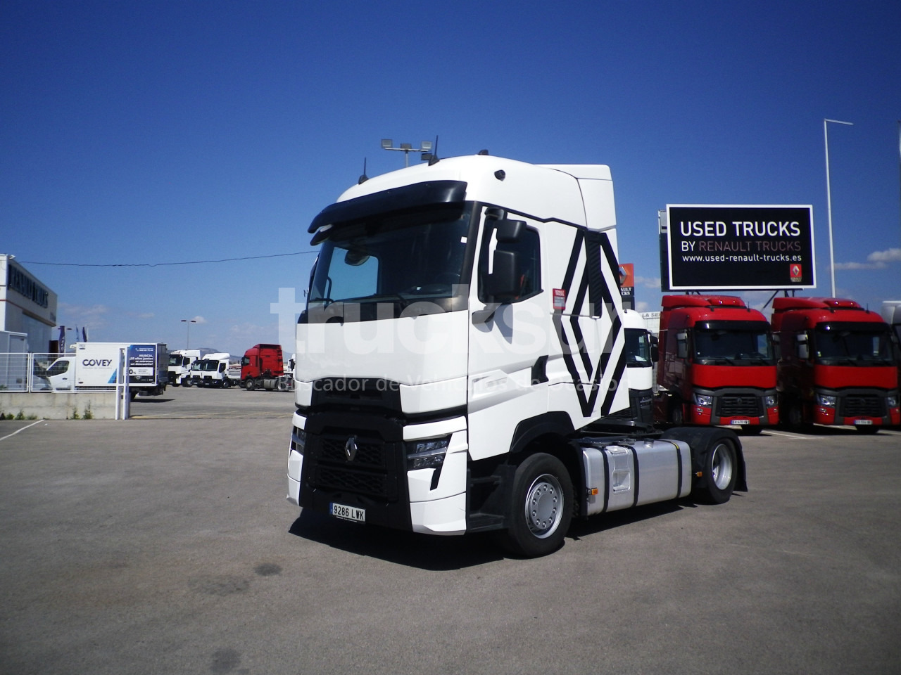 RENAULT T520 HIGH SLEEPER CAB - Tractor unit: picture 2 RENAULT T520 HIGH SLEEPER CAB - Tractor unit: picture 2