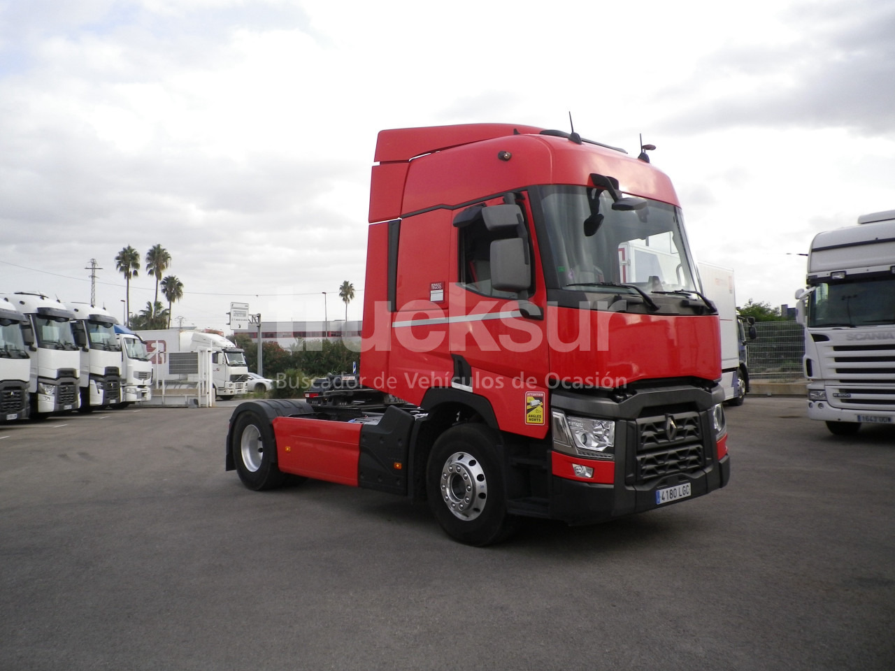 RENAULT T520 SLEEPER CAB - Tractor unit: picture 3 RENAULT T520 SLEEPER CAB - Tractor unit: picture 3