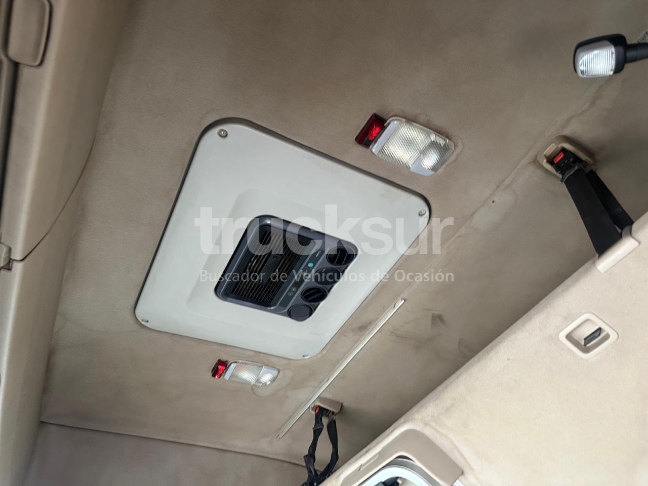 Tractor unit SCANIA R520: picture 10