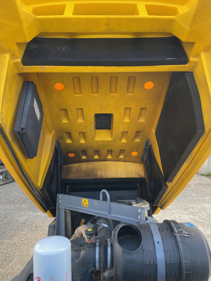 Air compressor ATLAS COPCO XAS87: picture 9