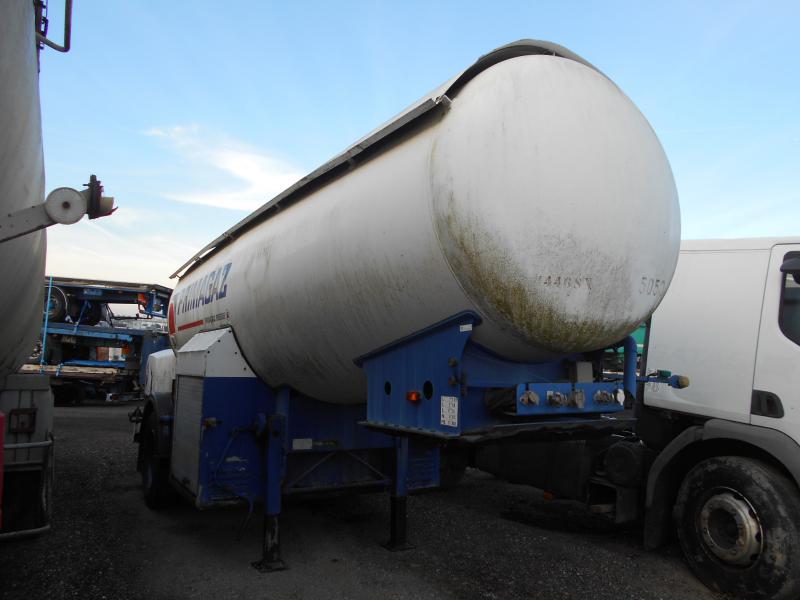 BARNEOUD GAZ - Tank semi-trailer: picture 2 BARNEOUD GAZ - Tank semi-trailer: picture 2