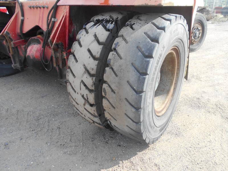 Container handler Kalmar DCD70: picture 13