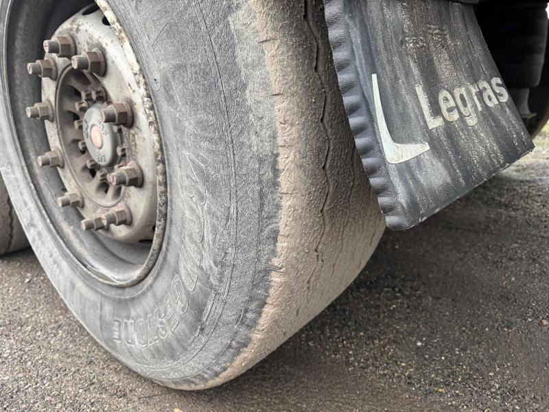 Legras - Dropside/ Flatbed semi-trailer: picture 2 Legras - Dropside/ Flatbed semi-trailer: picture 2