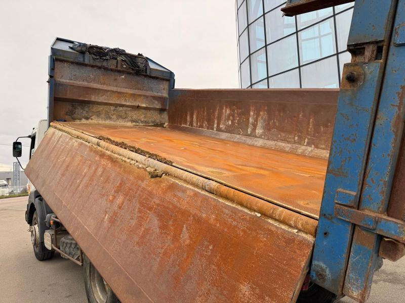 Tipper Renault Kerax 340: picture 22