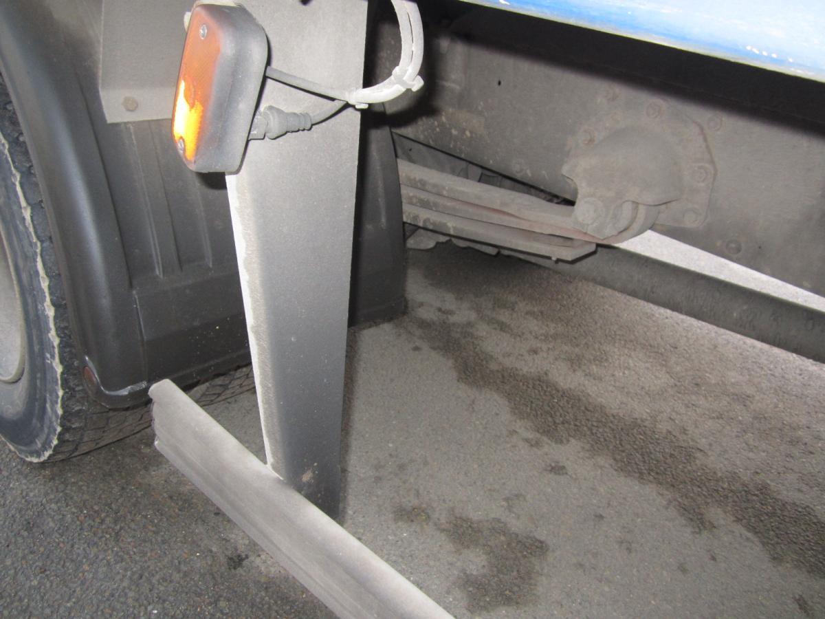 Renault Midlum 180.13 Dci - Box truck: picture 5 Renault Midlum 180.13 Dci - Box truck: picture 5