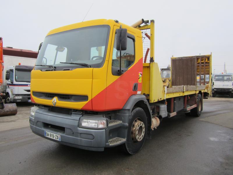 Renault Premium - Autotransporter truck: picture 1 Renault Premium - Autotransporter truck: picture 1