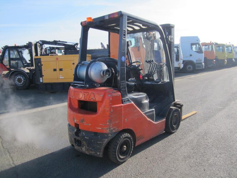Toyota 02-8FGF18 - LPG forklift: picture 4 Toyota 02-8FGF18 - LPG forklift: picture 4