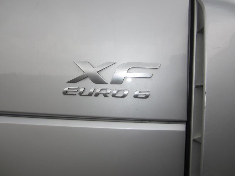 DAF XF105 460 - Tractor unit: picture 2 DAF XF105 460 - Tractor unit: picture 2