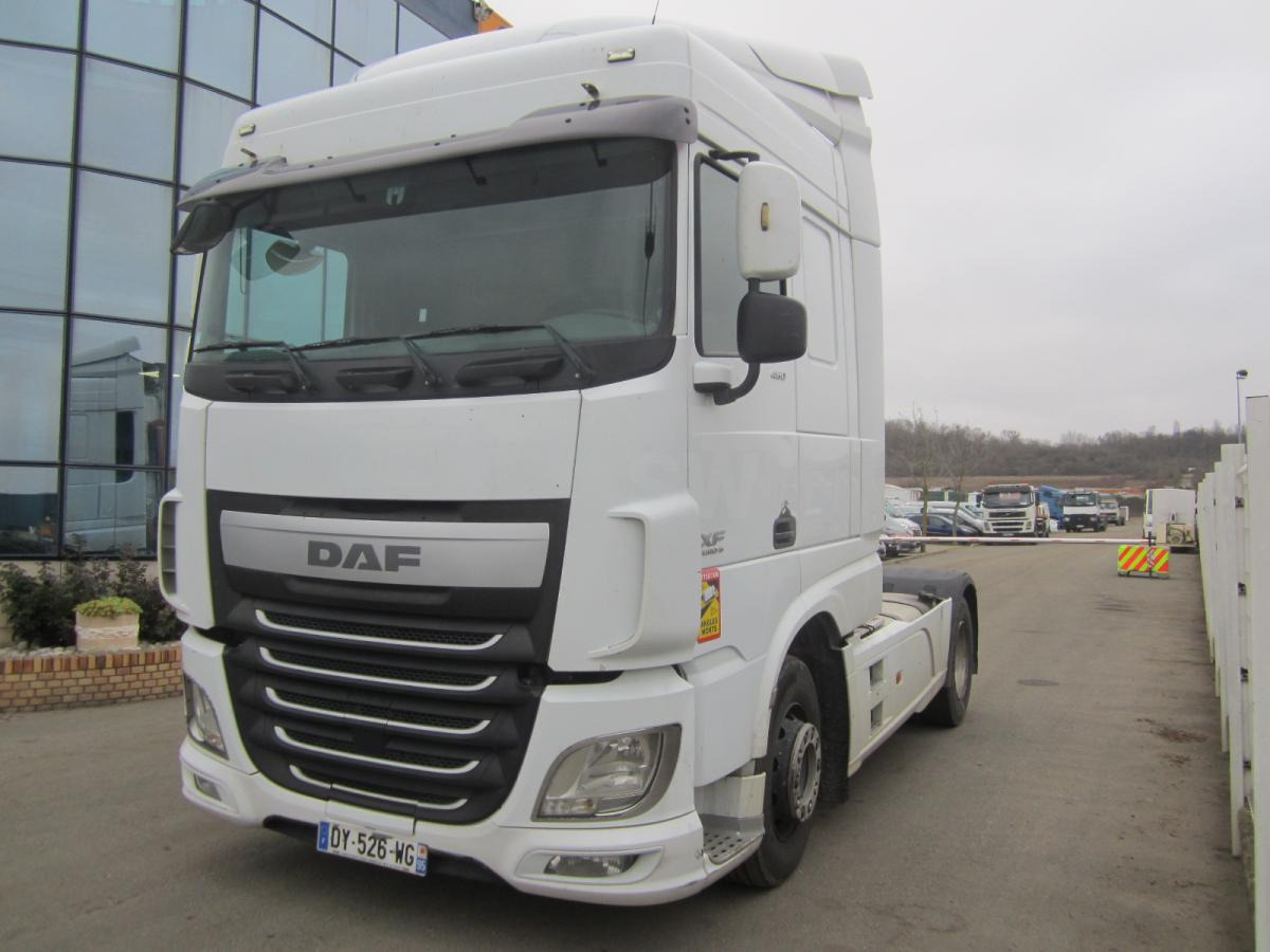 DAF XF105 460 - Tractor unit: picture 1 DAF XF105 460 - Tractor unit: picture 1