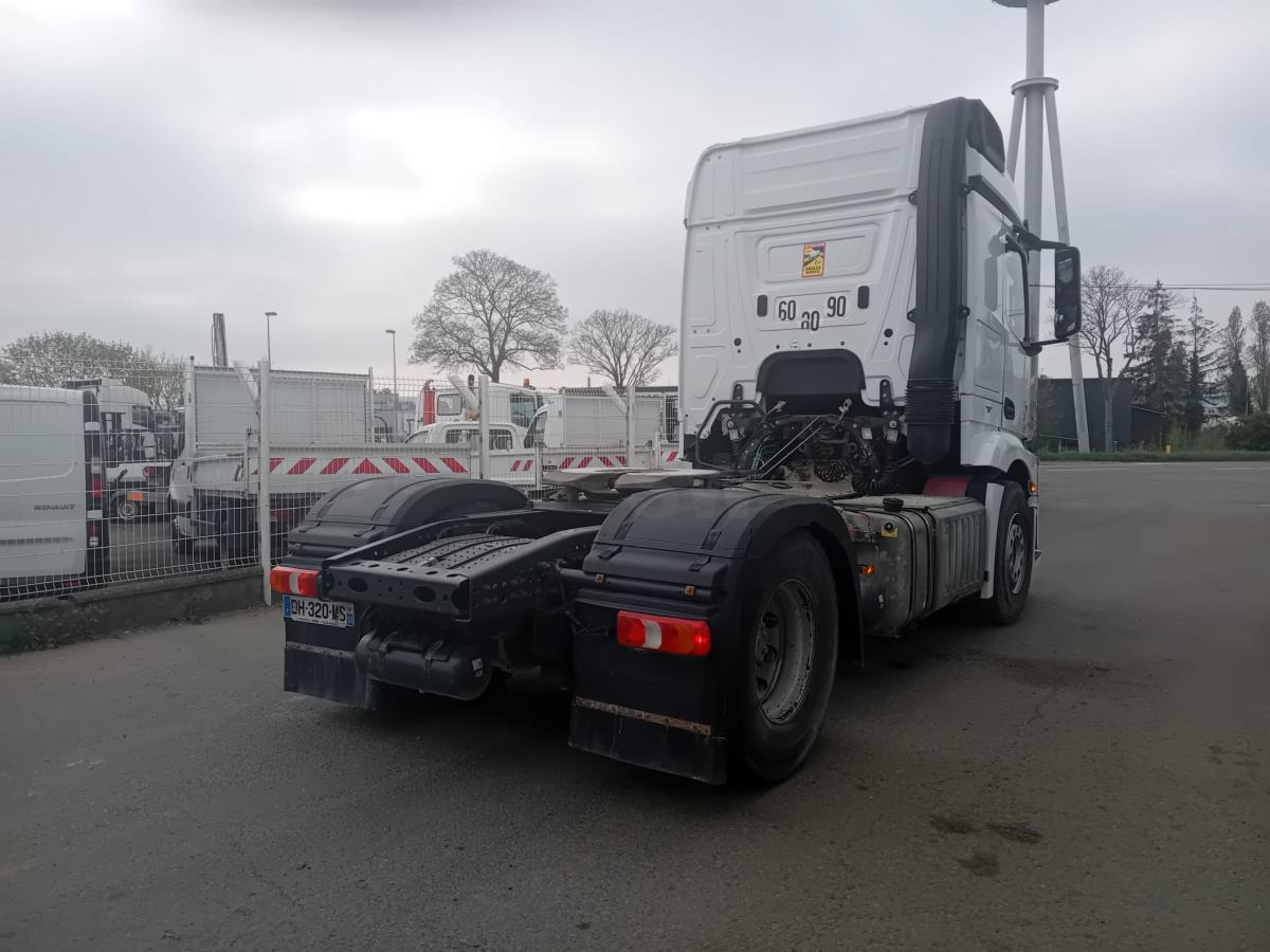 Mercedes Actros 1845 - Tractor unit: picture 2 Mercedes Actros 1845 - Tractor unit: picture 2