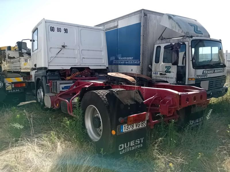 Renault Gamme R 340 TI - Tractor unit: picture 2 Renault Gamme R 340 TI - Tractor unit: picture 2
