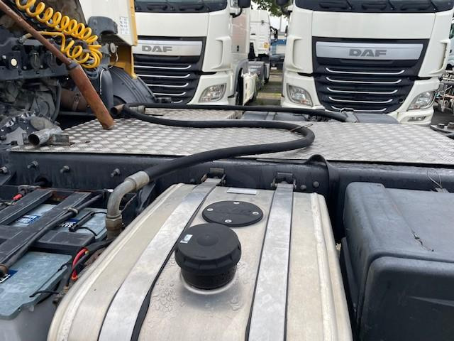 Scania R 420 - Tractor unit: picture 5 Scania R 420 - Tractor unit: picture 5
