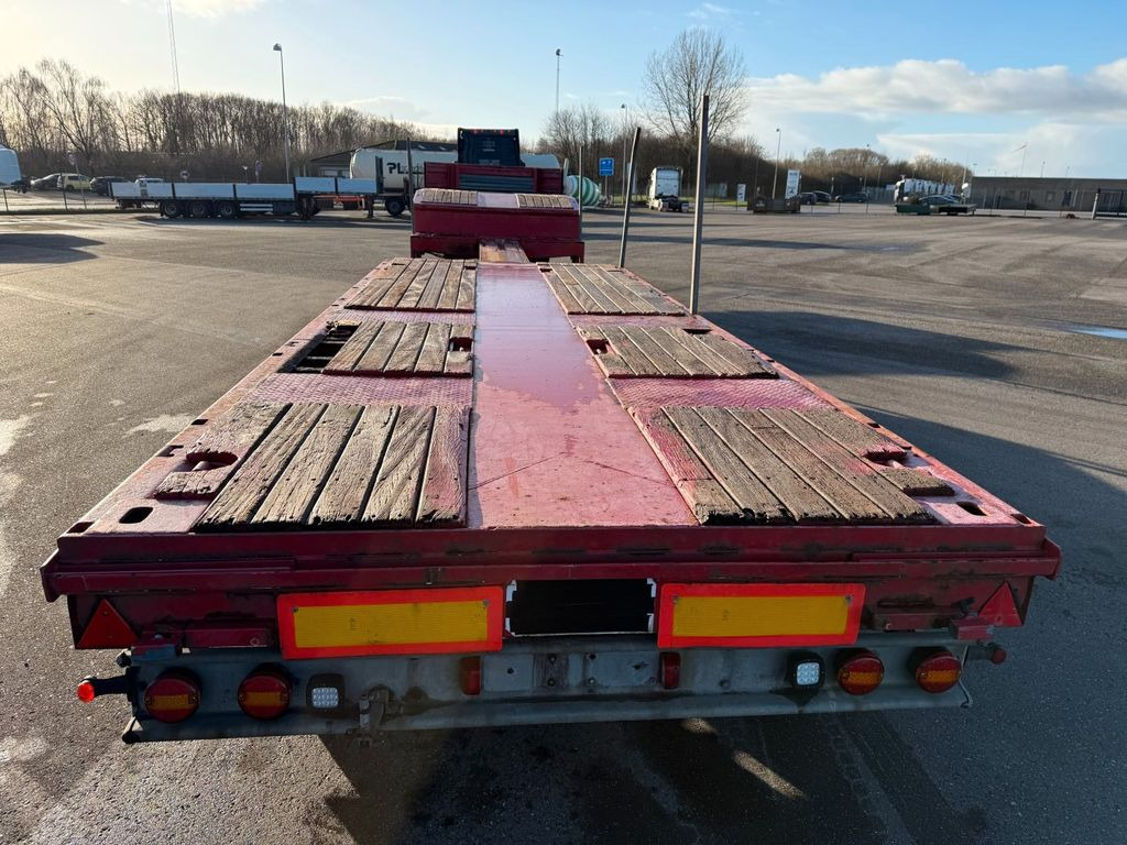 B-XL 4.5 m. 2 axle extension - Low loader semi-trailer: picture 5 B-XL 4.5 m. 2 axle extension - Low loader semi-trailer: picture 5